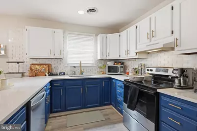 112 E 4th Street, New Castle, DE 19720 - Photo 4