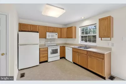 234 N Bridlewood Drive, Newark, DE 19702 - Photo 12