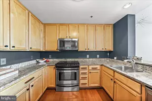 105 Christina Landing Dr, Wilmington, DE 19801 - Photo 10