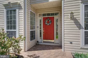 517 Southhampton Ln, Wilmington, DE 19808 - Photo 2