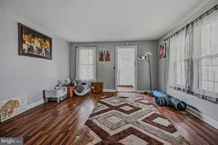 408 9th St, New Castle, DE 19720 - Photo 6