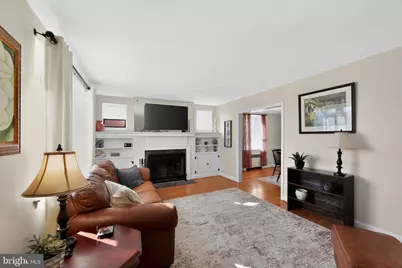 311 Stonehurst, Wilmington, DE 19804 - Photo 2