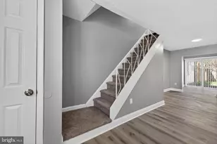 8 Thorn Ct, New Castle, DE 19720 - Photo 12