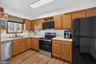 1204 Brown St, Wilmington, DE 19805 - Photo 4