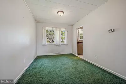 49 E Avon Drive, Claymont, DE 19703 - Photo 8