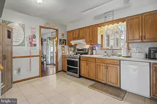 2537 Justin Ln, Wilmington, DE 19810 - Photo 12