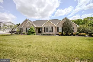 107 Megan Dr, Bear, DE 19701 - Photo 1