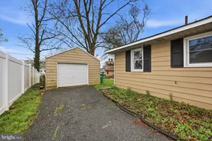 3832 Frances Ave, Wilmington, DE 19808 - Photo 2