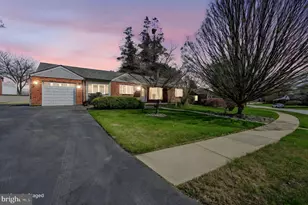 4616 Bailey Dr, Wilmington, DE 19808 - Photo 2