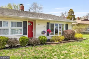 81 Kenmar Dr, Newark, DE 19713 - Photo 2