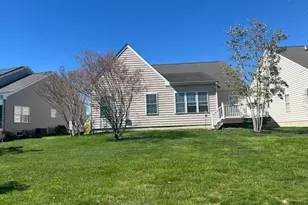 29 Devalinder Dr, Newark, DE 19702 - Photo 2