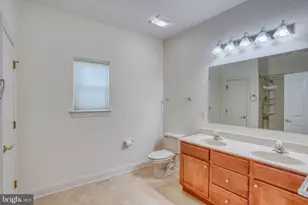 29 Devalinder Dr, Newark, DE 19702 - Photo 14
