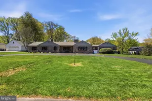 1105 Hillside Blvd, Wilmington, DE 19803 - Photo 2