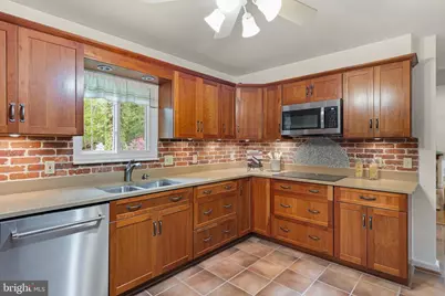 2303 Magnolia Drive, Wilmington, DE 19810 - Photo 2