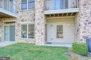 2000 Fountainview Cir, Newark, DE 19713 - Photo 2