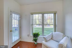 2000 Fountainview Cir, Newark, DE 19713 - Photo 4