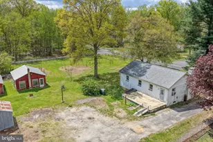 2927 Frazer Rd, Newark, DE 19702 - Photo 2