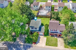 133 Channing Dr, Bear, DE 19701 - Photo 2