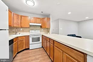 4860 W Brigantine Ct, Wilmington, DE 19808 - Photo 8
