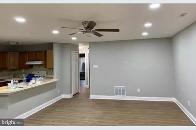4860 W Brigantine Court, Wilmington, DE 19808 - Photo 2