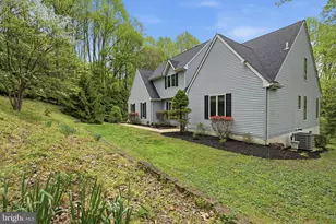 3819 Millcreek Rd, Hockessin, DE 19707 - Photo 2
