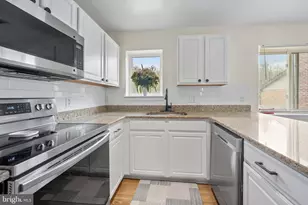 7905 Pleasant Ct, Wilmington, DE 19802 - Photo 10