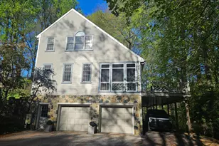 14 Barberry Ln, Wilmington, DE 19807 - Photo 2