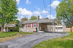12 Granville Ln, Newark, DE 19713 - Photo 2