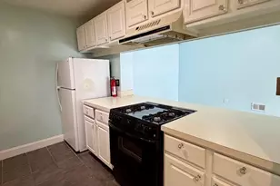 401 Waters Edge Dr, Newark, DE 19702 - Photo 8