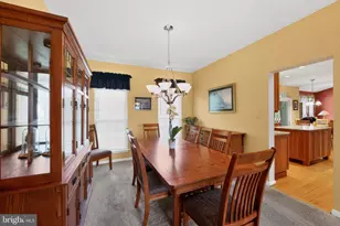 222 W Hope Ct, Bear, DE 19701 - Photo 8