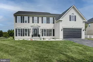 735 Wood Duck Ct, Middletown, DE 19709 - Photo 1