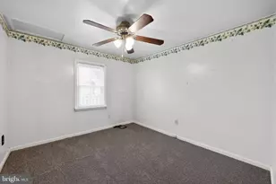 202 Minquadale Blvd, New Castle, DE 19720 - Photo 16