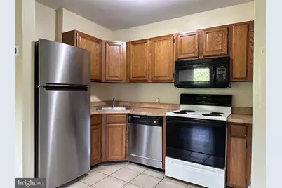 802 N Van Buren Street #3, Wilmington, DE 19806 - Photo 10