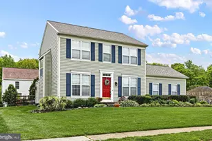 11 Buttonwood Ct, Newark, DE 19702 - Photo 1