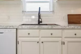 933 Laura Lee Circle, Bear, DE 19701 - Photo 6