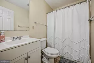 709 E 26th St, Wilmington, DE 19802 - Photo 24