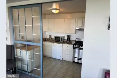 1401 Pennsylvania Avenue #1402, Wilmington, DE 19806 - Photo 12