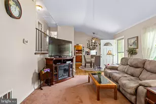 63 W Stephen Dr, Newark, DE 19713 - Photo 4