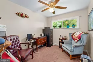 63 W Stephen Dr, Newark, DE 19713 - Photo 12