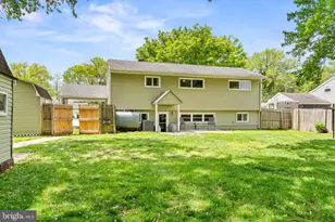 63 W Stephen Dr, Newark, DE 19713 - Photo 2