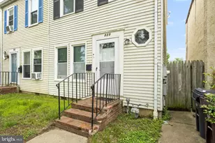 325 E 13th St, Wilmington, DE 19801 - Photo 2