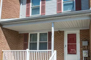 7 Laird Ln, New Castle, DE 19720 - Photo 2