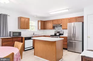 9 Birchgrove Rd, Newark, DE 19702 - Photo 4