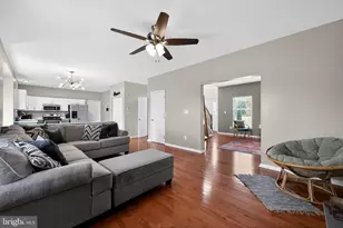 112 Olivine Cir, Townsend, DE 19734 - Photo 4