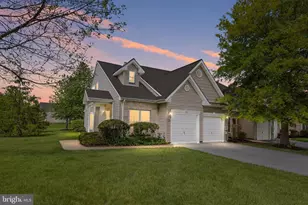 628 Kendall Dr, Bear, DE 19701 - Photo 1