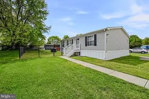 738 Cleaver Farms Rd, Middletown, DE 19709 - Photo 2