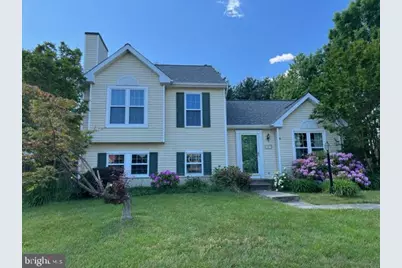 303 Kinross Drive, Newark, DE 19711 - Photo 1