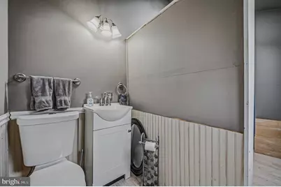 100 Washington Avenue, Elsmere, DE 19805 - Photo 16
