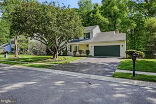 395 St Regis Dr, Newark, DE 19711 - Photo 2
