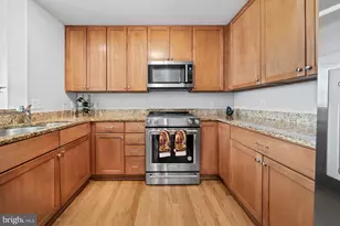 105 Christina Landing Dr, Wilmington, DE 19801 - Photo 8
